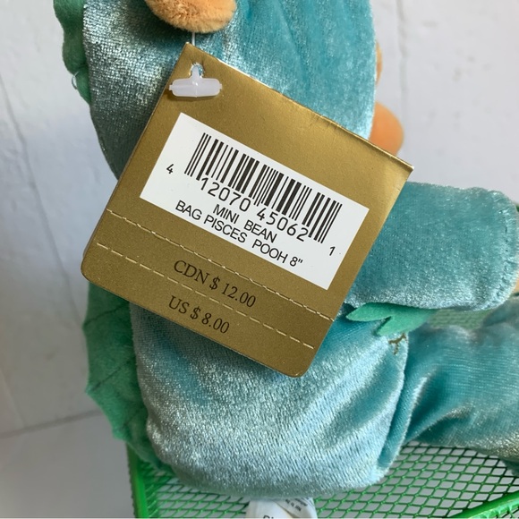 Vintage Disney💧Pisces🐠Winnie the Pooh Bean Bag plushie 8” - Picture 9 of 9